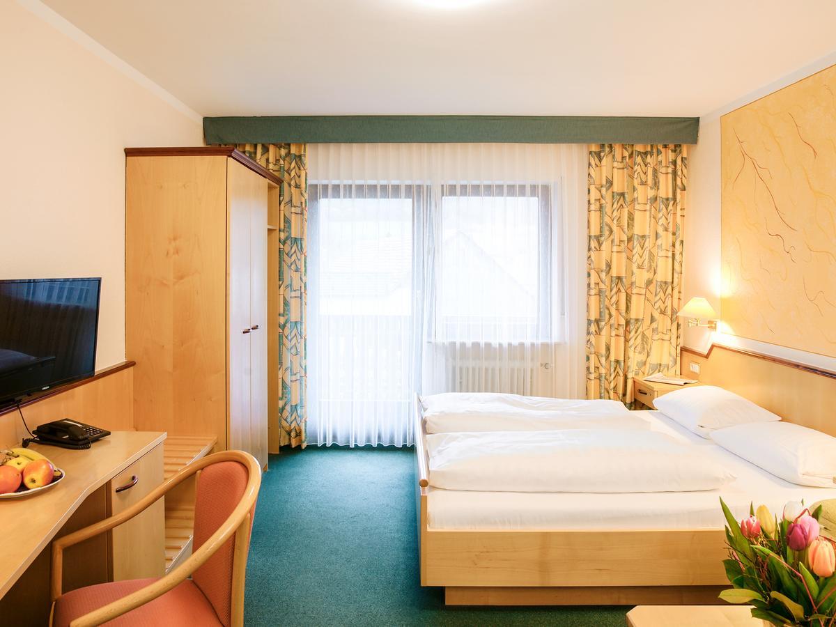 Hotel Gasthof Zum Biber 모텐 외부 사진