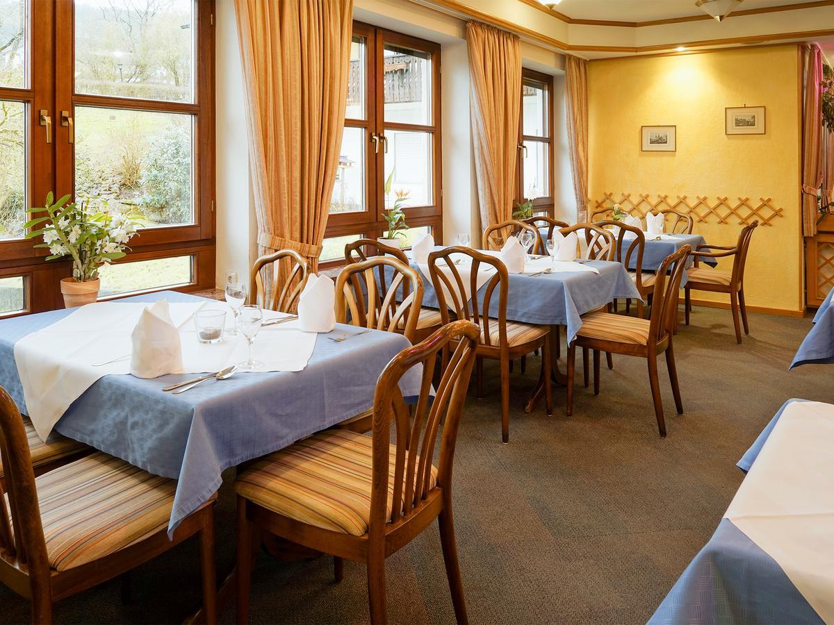Hotel Gasthof Zum Biber 모텐 외부 사진