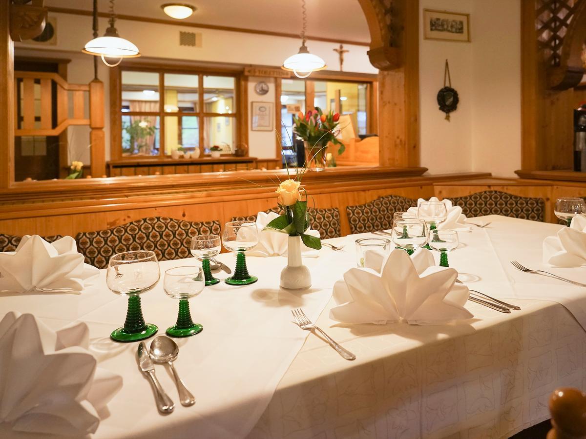 Hotel Gasthof Zum Biber 모텐 외부 사진