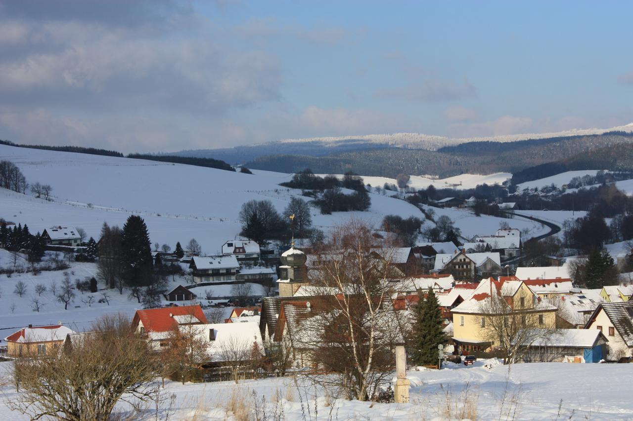 Hotel Gasthof Zum Biber 모텐 외부 사진